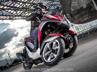 News scooter 3 roues 2015 : Le Yamaha 125 Tricity de série se dévoile enfin !