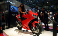 Une nouvelle Honda VFR800