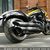 En 2014, deux motos évoluent dans le segment des muscle bikes : Ducati Diavel et Suzuki Intruder M1800R. Chacune conserve son look ostentatoire, un