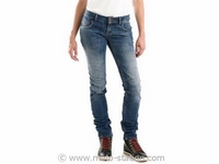 News produit 2014 : Jean moto femme Overlap Bonneville