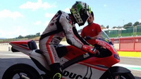 La Ducati et Andrea Iannone à 3 centièmes de Marc Marquez...