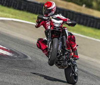 L'Hypermotard s'habille en Ducati Corse