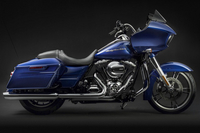 Harley-Davidson Road Glide Special contre Indian
