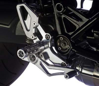 Commandes reculées pour BMW Nine T