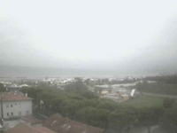 Tempête à Misano : la course (de pédalos) est annulée.