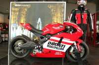 La Monster 696 coursifiée du Ducati Store de Montpellier