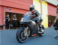 Max Biaggi sera là pour aider Aprilia dans son programme MotoGP