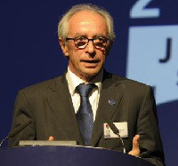 Jacques Bolle vice-président et troisième mandat d'Ippolito