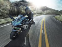 Technique : Kawasaki H2, les entrailles de la bête mises à jour