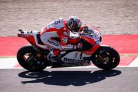 Andrea Dovizioso et Ducati dominent à domicile