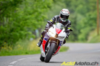 Honda CBR600RR - Une sportive au quotidien - Reportage