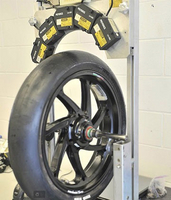 Le saviez-vous ? Michelin contrôle ses pneus au laser !
