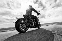 Le Ducati XDiavel élu " plus belle moto " de l'EICMA 2015