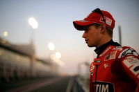 Casey Stoner testera la GP16 à Sepang ou au Qatar
