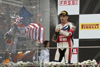 Nicky Hayden...10 ans après