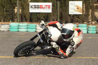Tibia et péroné fracturés pour Jorge Navarro en mini-moto sur un circuit de kart