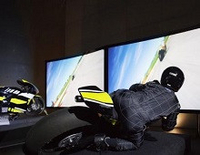 Rouler avec Rossi et les autres sur simulateur