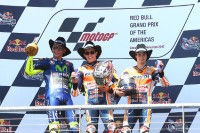 Márquez gagne Rossi mène le championnat et se fâche avec Zarco