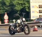 La moto fantôme roule sur l'autoroute A4