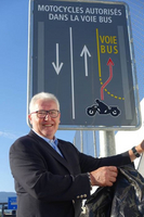 Genève - Ouverture d'une voie de bus aux deux-roues motorisés