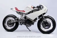 Honda CBR250RR Cafe Racer par Lunatic Custom
