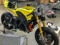 Damon Motors présente une moto anti-accident et adaptative à son pilote