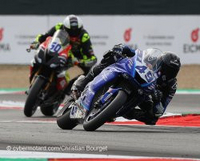 Magny Cours : Huertas préserve son leadership en championnat mondial supersport