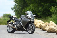 1. Honda VFR 1200 F DCT 1200 : on change pour améliorer