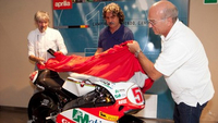 Gilera offre la RSA 250cc de Marco Simoncelli à sa fondation