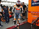 Moto GP : Casey Stoner reprend ses marques en coulisse