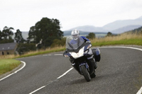 Essai de la Trophy 1200 sur Moto Revue