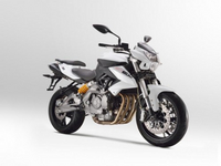 Benelli BN 600 Salon Milan 2013 Ridexperience France
