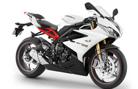 Triumph présente la Daytona 675R modèle 2013