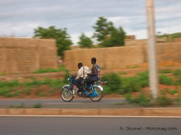 Sécurité routière : au Mali, on vient de rendre le casque obligatoire