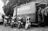 1. Des débuts comme VRP...en 1965.