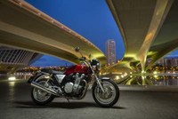 1. Honda CB 1100 F : Une pure " néo-classic " du XXIème siècle
