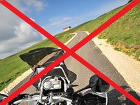 Les Col vosgiens interdits aux motos le week-end ?!