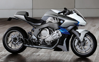 BMW expose deux concept-bikes au Festival International de l'Automobile de Paris.