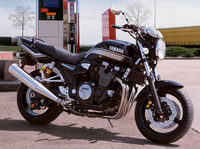 Le Yamaha XJR 1300 en promo à 8 999 euros.