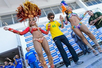 Valentino Rossi à l'école de la Samba de São Paulo