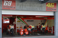 Valentino Rossi déplore le fait que Ducati n'accepte pas la critique