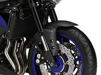 La FZ8 version 2013 fait le point sur les suspensions avec Denis Bouan