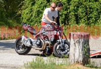 Photo " volée " : une Ducati Monster à refroidissement liquide pour 2014 ?