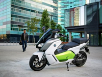 BMW C Evolution - La firme allemande lance son scooter 100% électrique