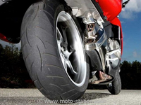 News pneu moto 2013 : Metzeler Roadtec Z8 Interact O