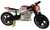 Kiddimoto aux couleurs de pilote