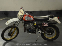 Enchères moto : La Husqvarna 250 WR 1981 de Coluche en vente à Rétromobile 2014
